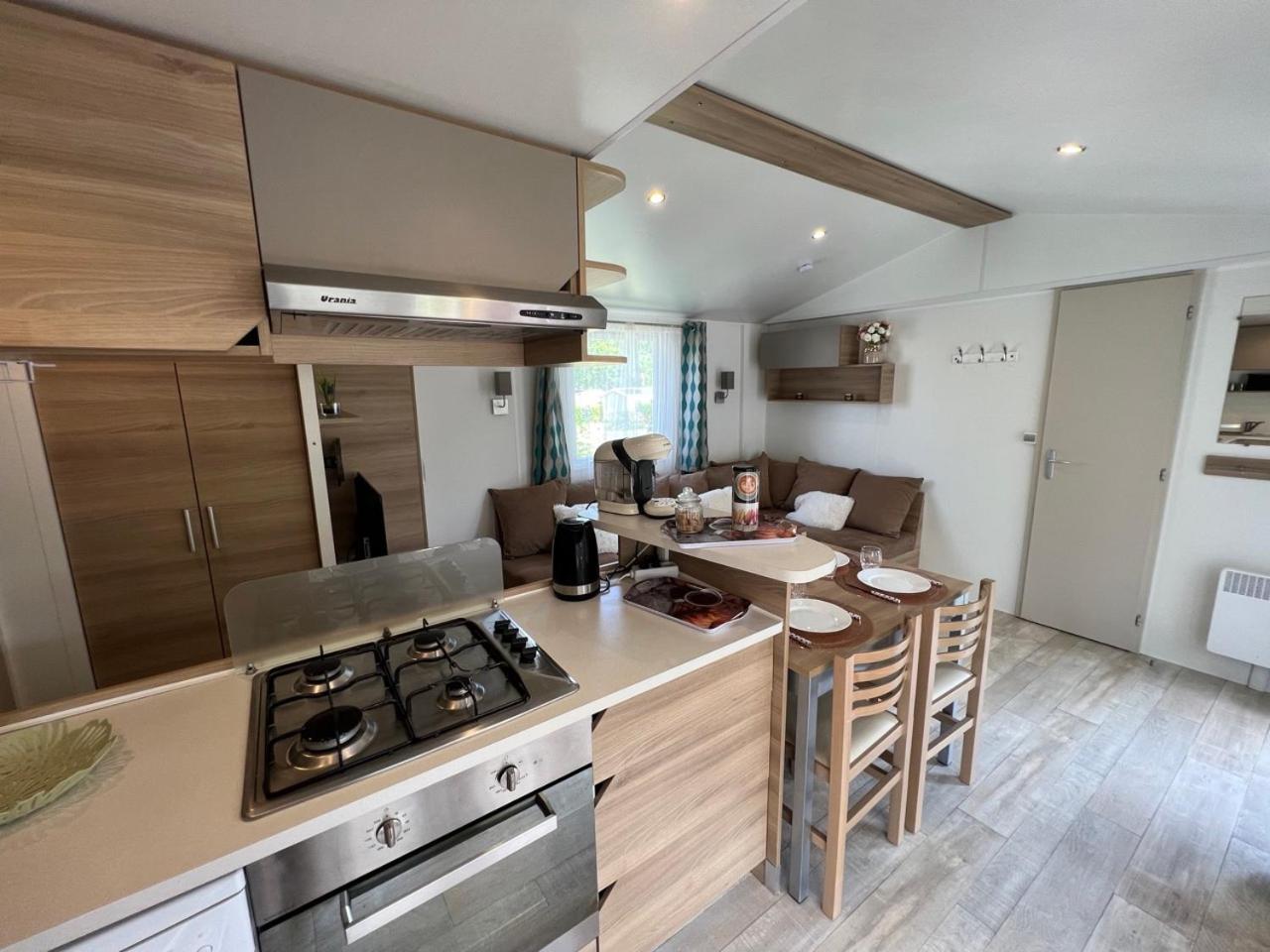 Mobil-Home 4 Etoiles Avec Piscine Proche De Blois Onzain Exterior foto